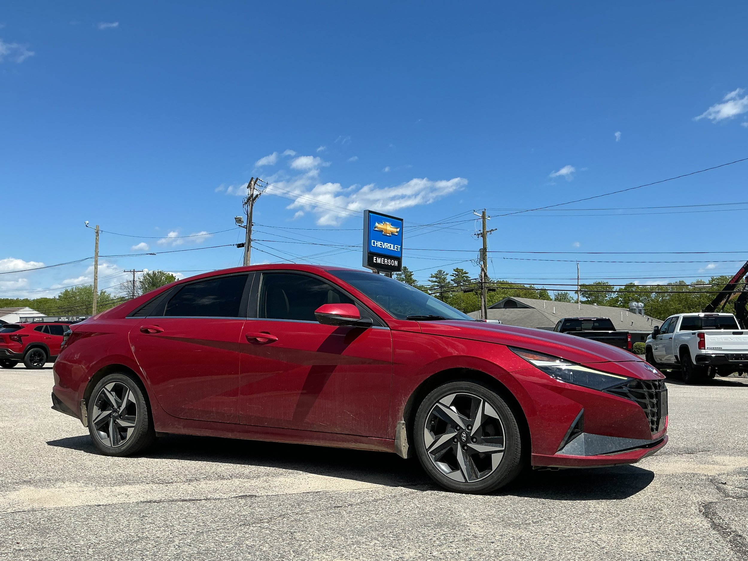 Used 2023 Hyundai Elantra Limited FWD image 2