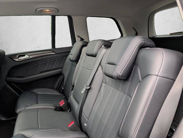 Used 2015 Mercedes-Benz GL 320 BlueTEC 4MATIC image 15