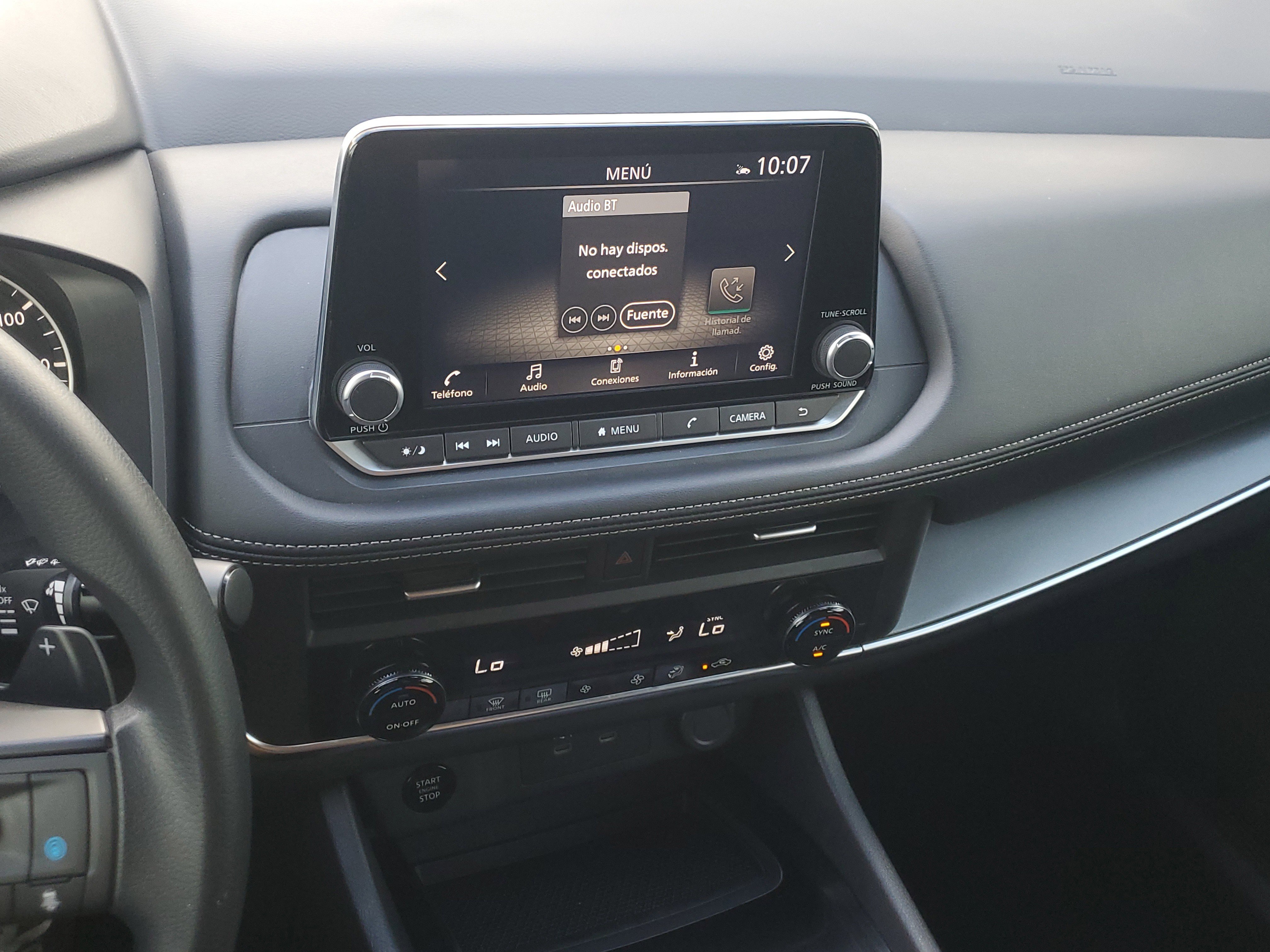 Certified 2024 Nissan Rogue SV image 25