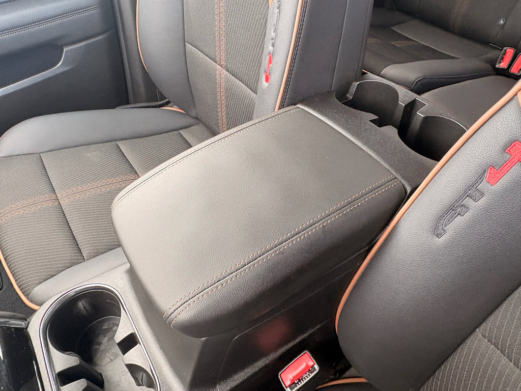 Used 2024 GMC Canyon AT4 AWD/4WD image 26