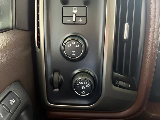 Used 2015 Chevrolet Silverado 3500 High Country w/ Duramax Plus Package image 24