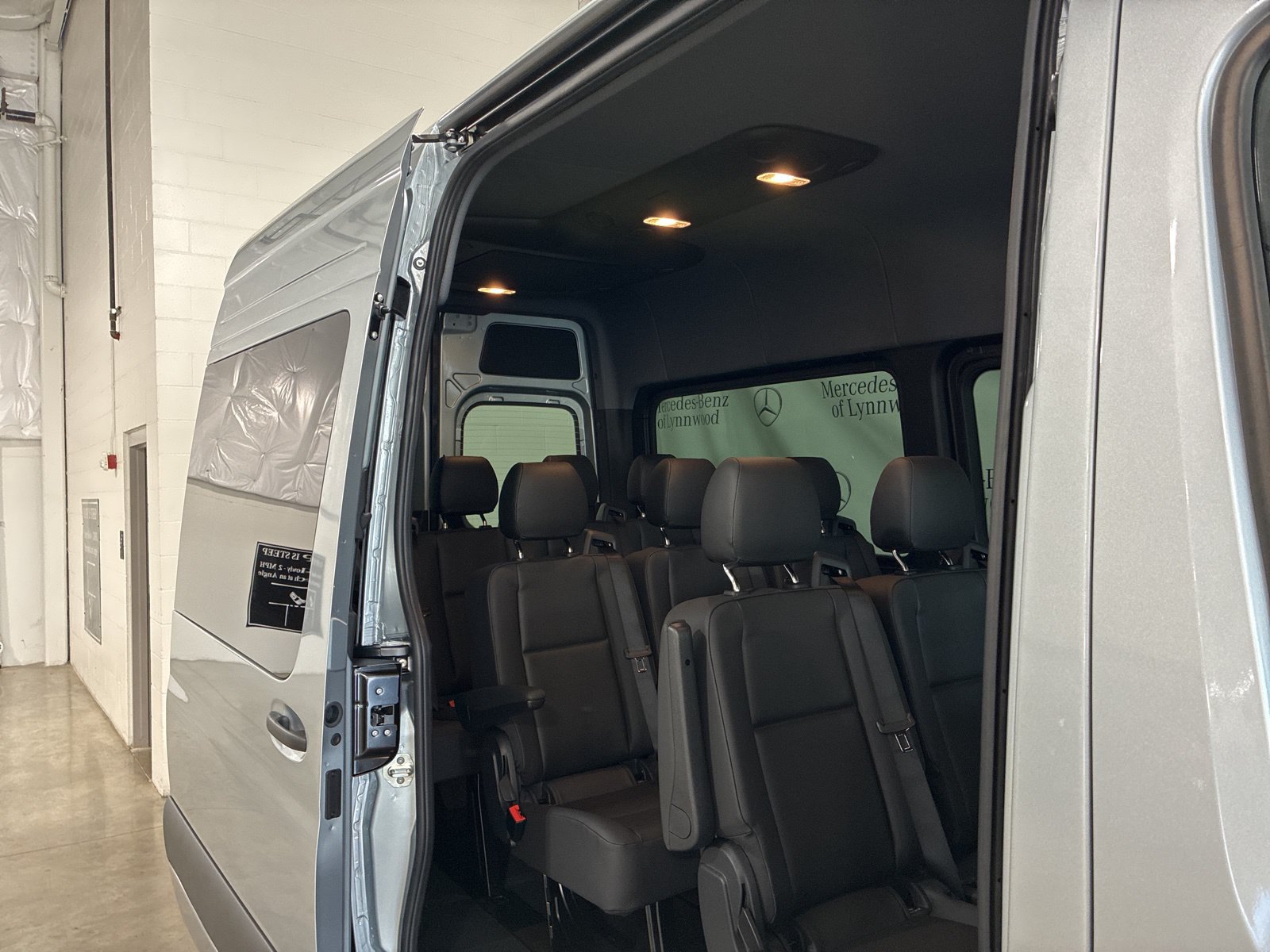 New 2025 Mercedes-Benz Sprinter 2500 image 5