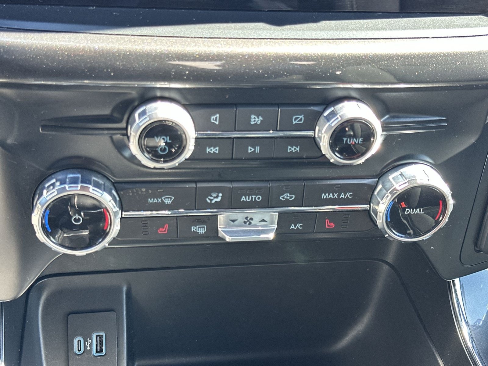 Used 2023 Ford F150 XLT w/ Equipment Group 302A High AWD/4WD image 22