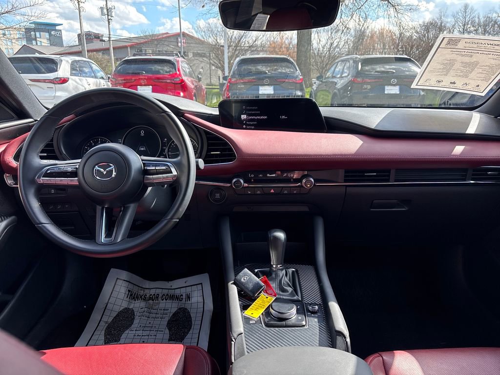 Used 2019 MAZDA MAZDA3 Hatchback w/ Premium Package image 12