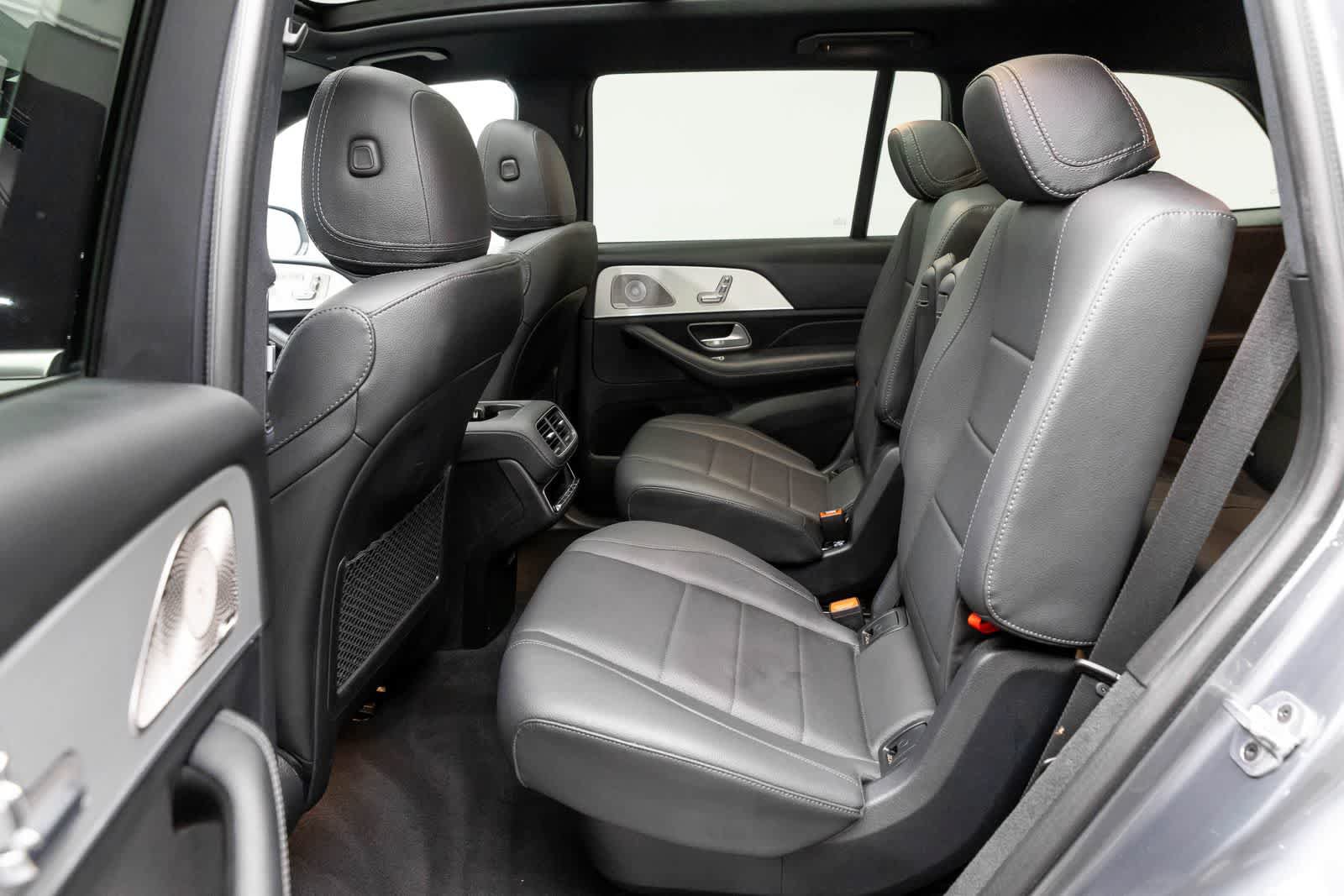 Used 2025 Mercedes-Benz GLS 450 4MATIC image 13