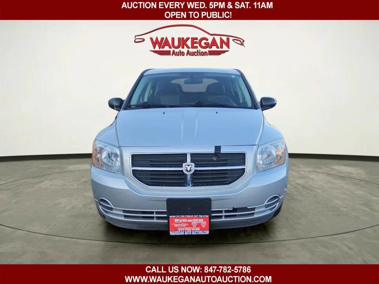 Used 2009 Dodge Caliber SXT image 2