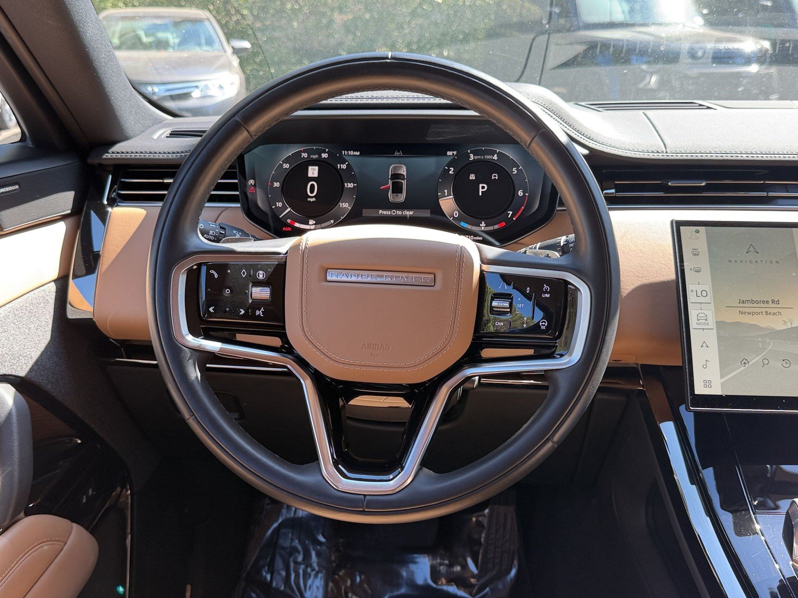 Used 2024 Land Rover Range Rover Sport SE AWD/4WD image 11
