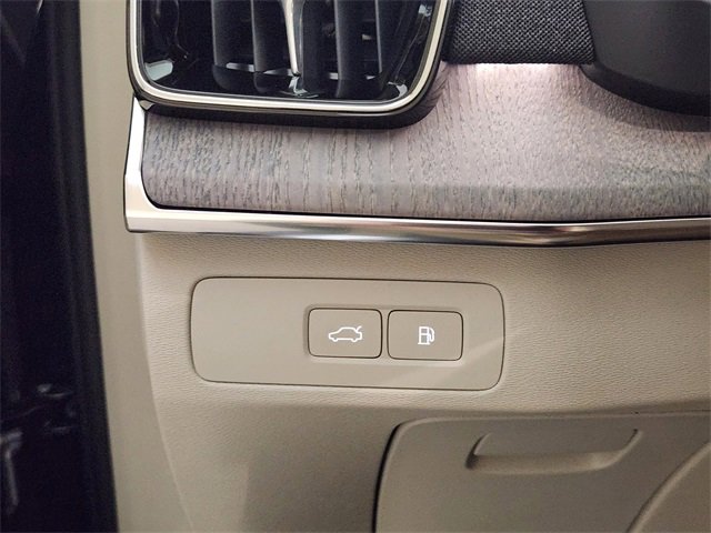 New 2026 Volvo XC90 T8 Ultra w/ Protection Package Premier image 22