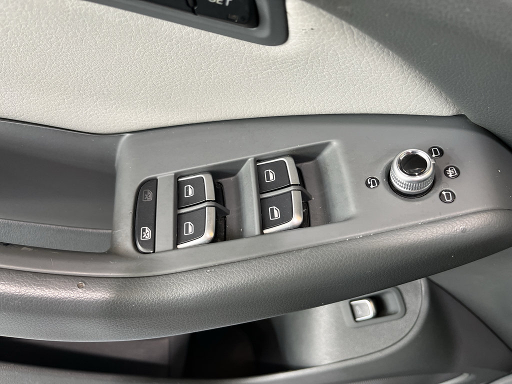 Used 2016 Audi Q5 2.0T Premium Plus w/ Technology Package image 31