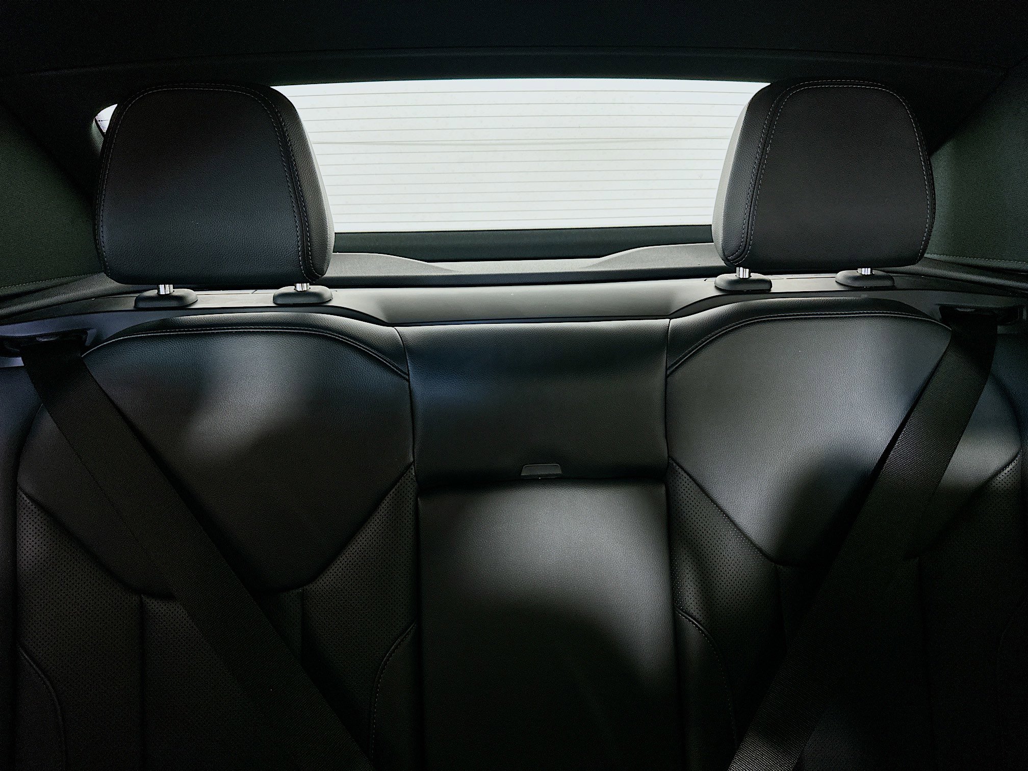 Used 2025 BMW 430i Convertible w/ Premium Package image 29