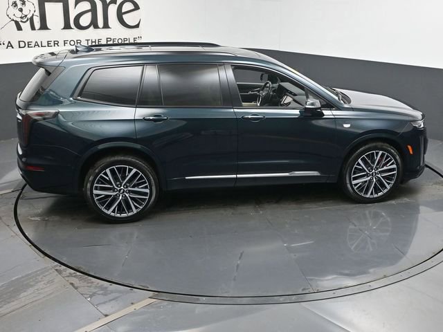 Used 2024 Cadillac XT6 Sport w/ Technology Package image 44