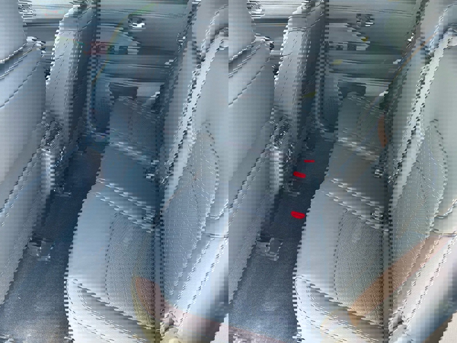 New 2025 Nissan Pathfinder Platinum w/ Cargo Package image 20