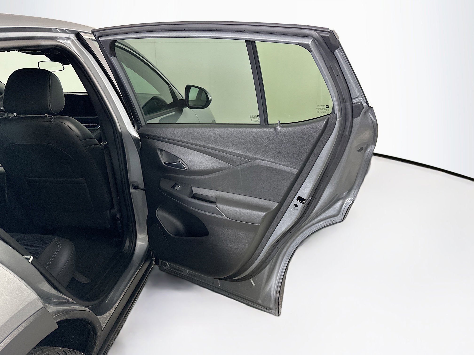 Used 2025 Buick Envista Preferred image 28