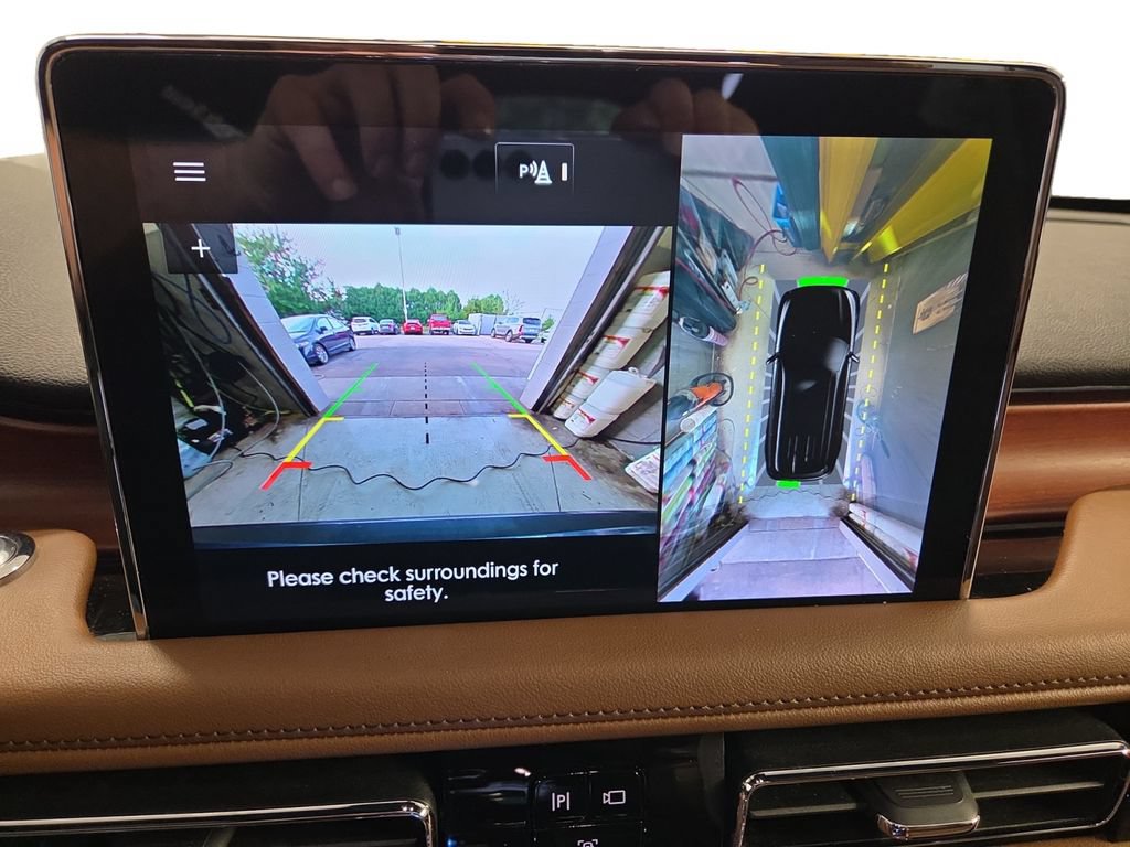 Used 2020 Lincoln Aviator Reserve w/ Equipment Group 201A AWD/4WD image 17