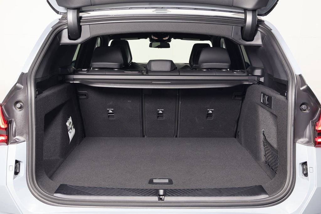 Used 2025 BMW X3 xDrive30i w/ M Sport Package AWD/4WD image 14