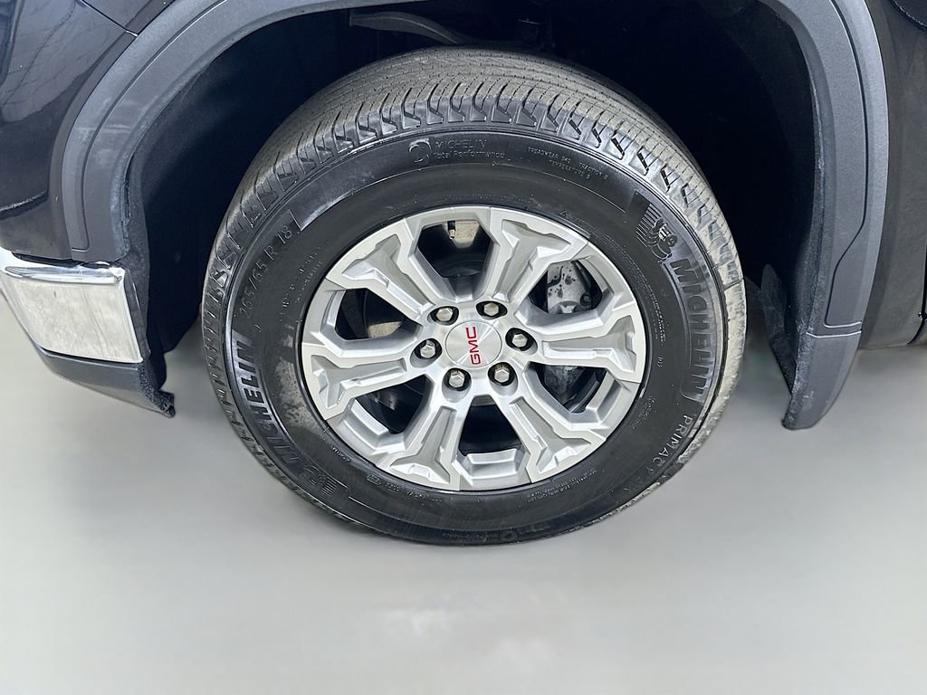 Used 2025 GMC Sierra 1500 SLT RWD image 8