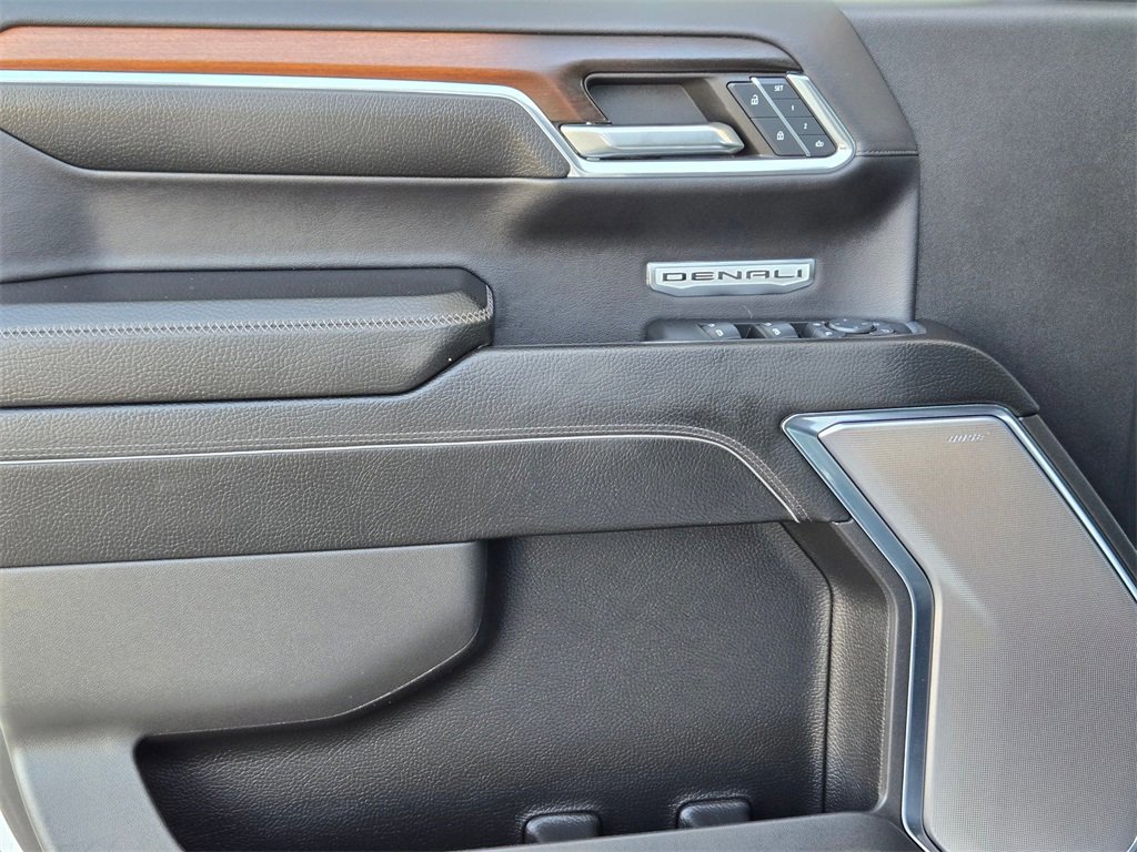 Used 2024 GMC Sierra 1500 Denali w/ Denali Reserve Package image 11