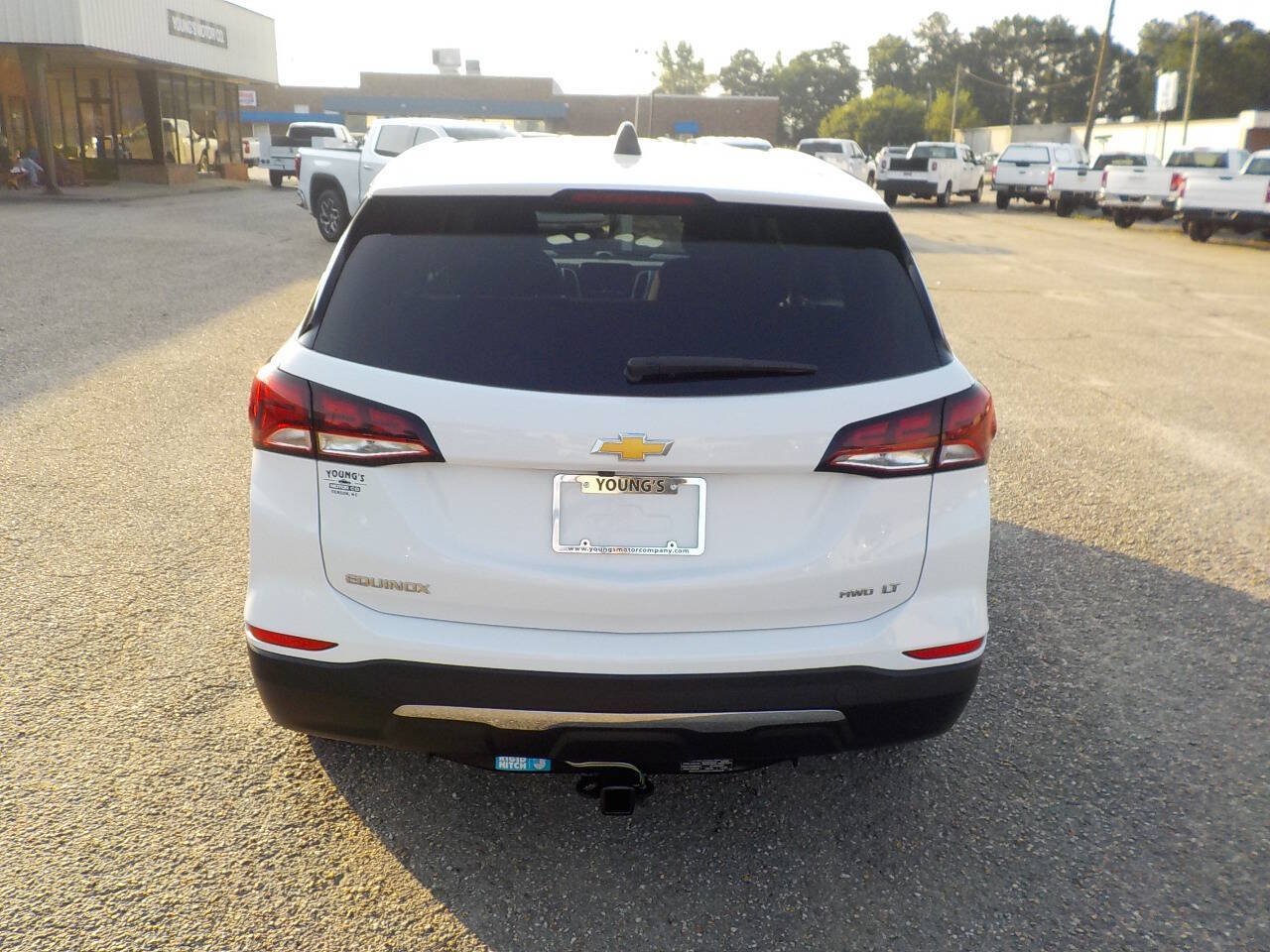 Used 2022 Chevrolet Equinox LT AWD/4WD image 4