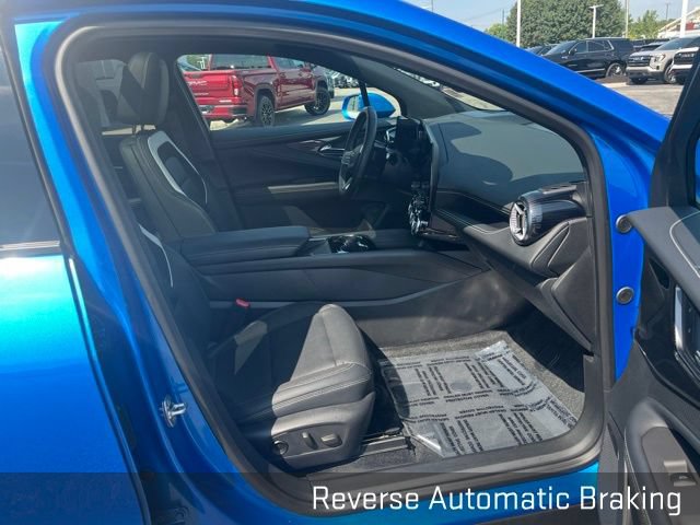 Used 2024 Chevrolet Blazer EV LT AWD/4WD image 43