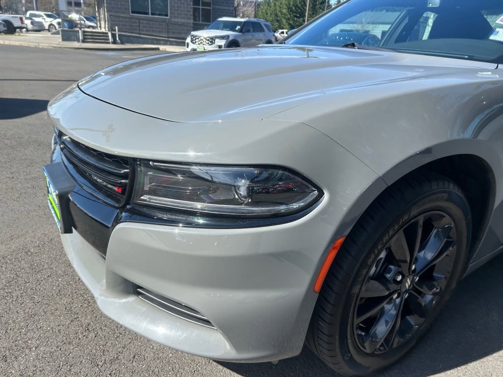 Used 2023 Dodge Charger SXT w/ Blacktop Package AWD/4WD image 37