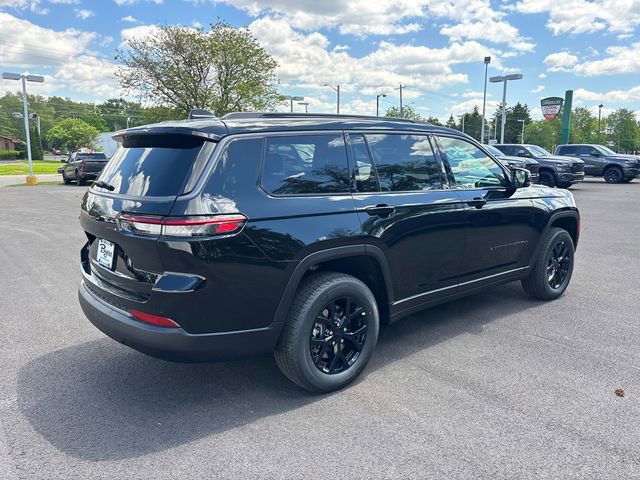 New 2026 Jeep Grand Cherokee L 4WD image 32