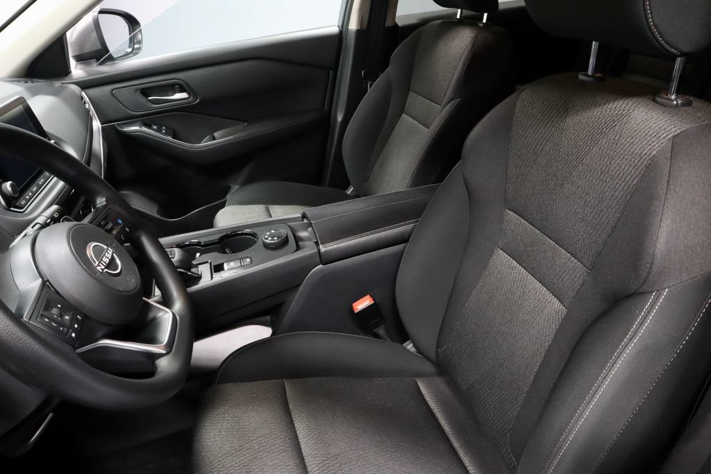 Certified 2024 Nissan Rogue SV AWD/4WD image 23