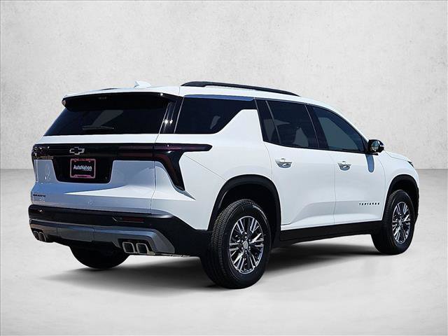 New 2027 Chevrolet Traverse LT w/ Driver Confidence Package FWD image 2