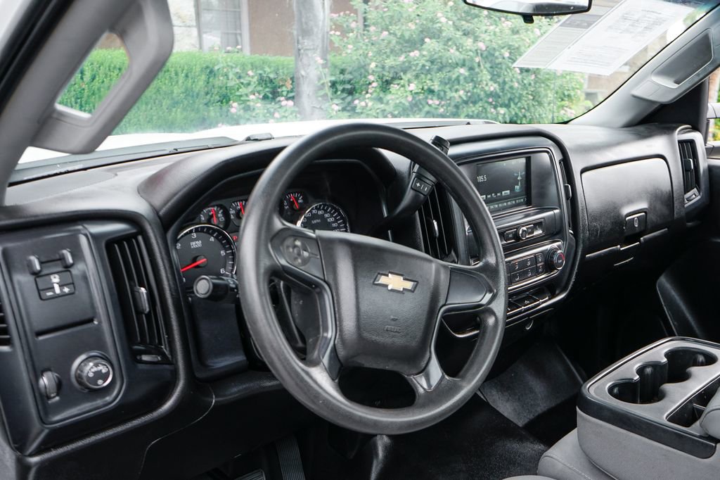 Used 2018 Chevrolet Silverado 3500 W/T RWD image 19