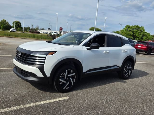 Used 2026 Nissan Kicks SV FWD image 3