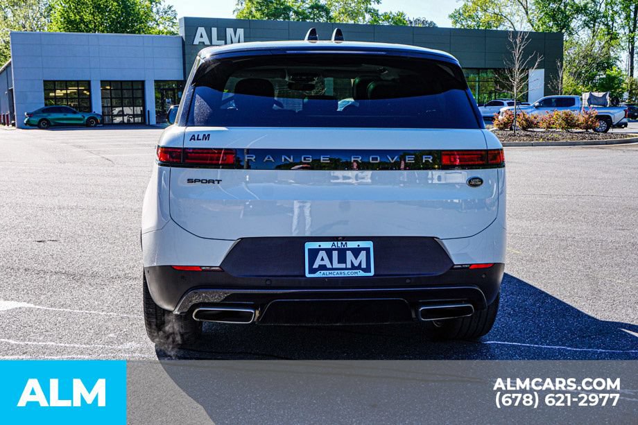 Used 2023 Land Rover Range Rover Sport SE AWD/4WD image 10
