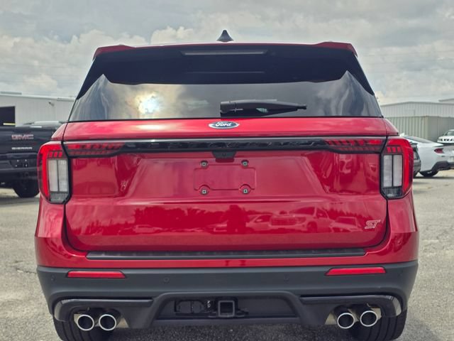 Used 2025 Ford Explorer ST AWD/4WD image 4