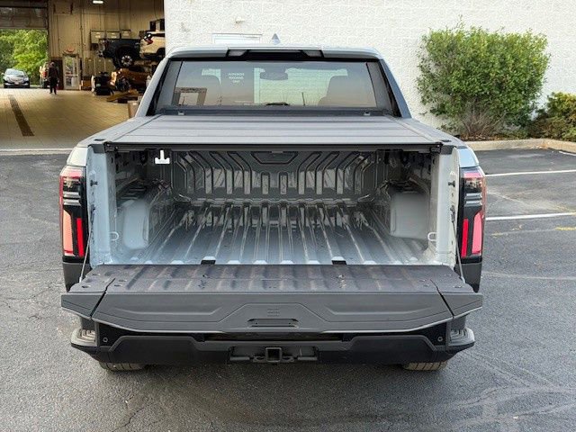 New 2026 GMC Sierra EV Elevation AWD/4WD image 37