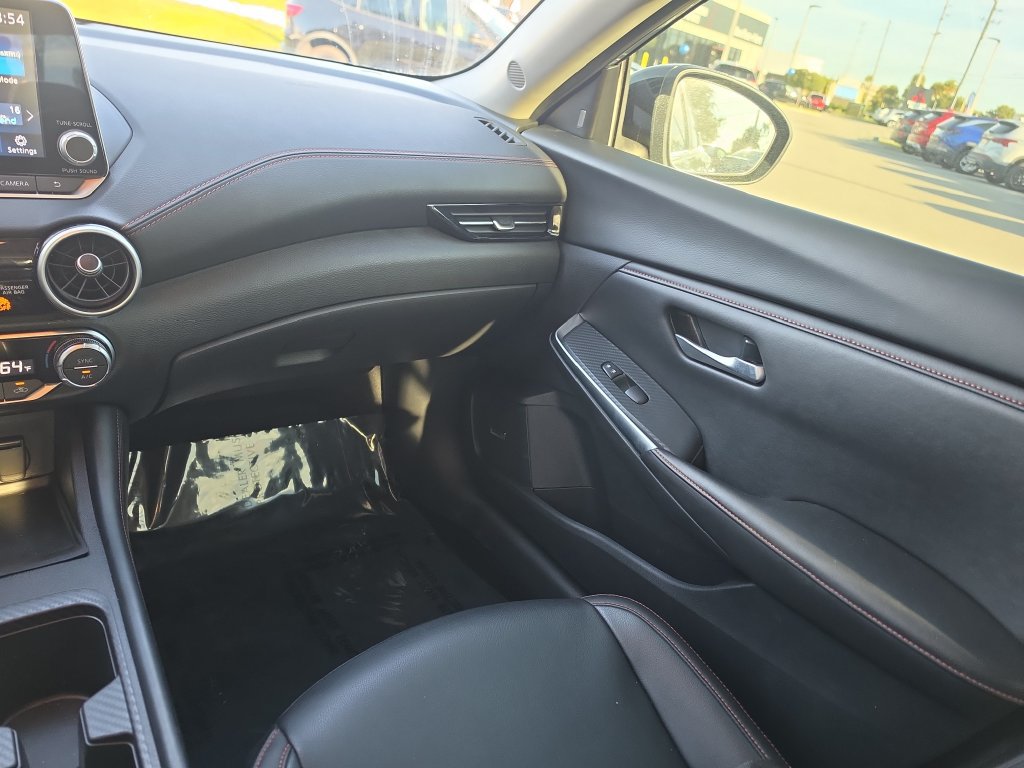 Used 2024 Nissan Sentra SR w/ SR Premium Package FWD image 10