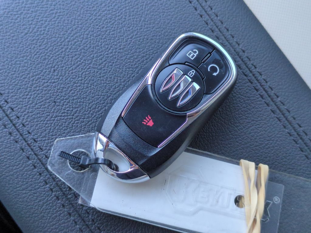 Used 2025 Buick Encore GX Sport Touring FWD image 26