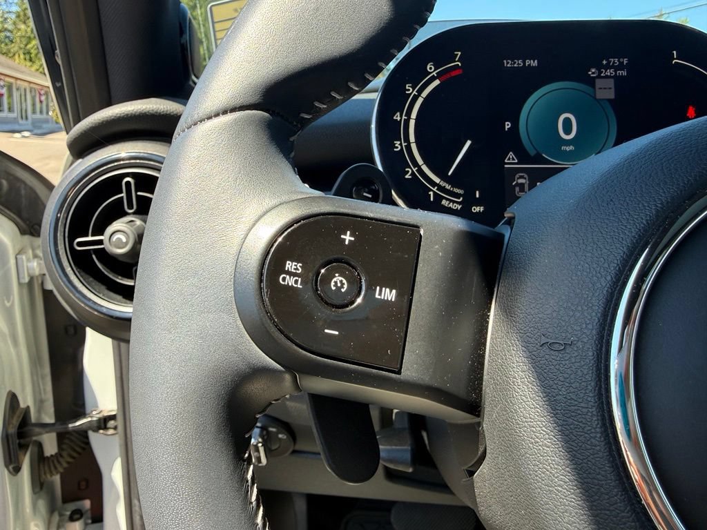 Used 2023 MINI Cooper S FWD image 26
