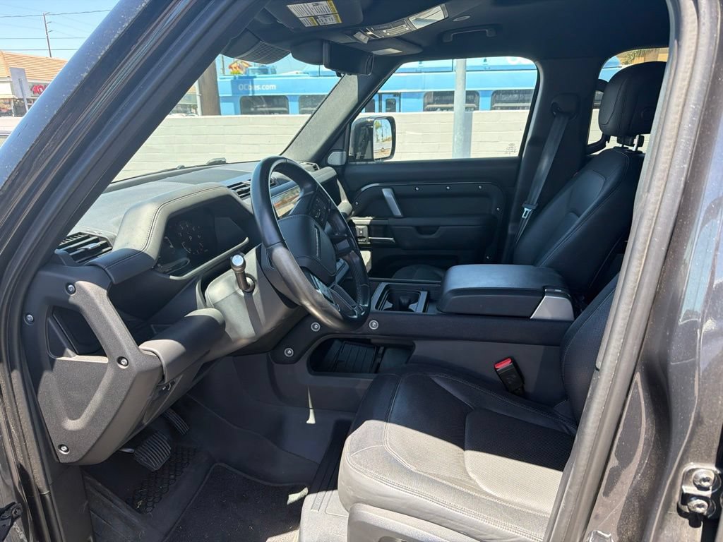 Used 2024 Land Rover Defender 130 Outbound AWD/4WD image 5