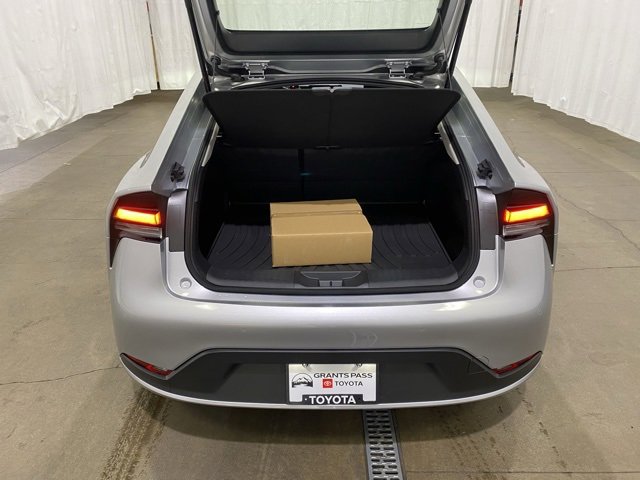 New 2026 Toyota Prius Plug-In Hybrid image 11