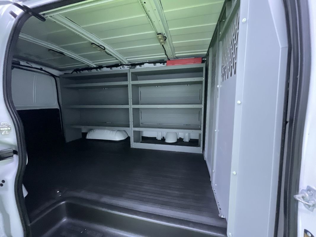 Used 2021 Chevrolet Express 2500 w/ Driver Convenience Package image 25