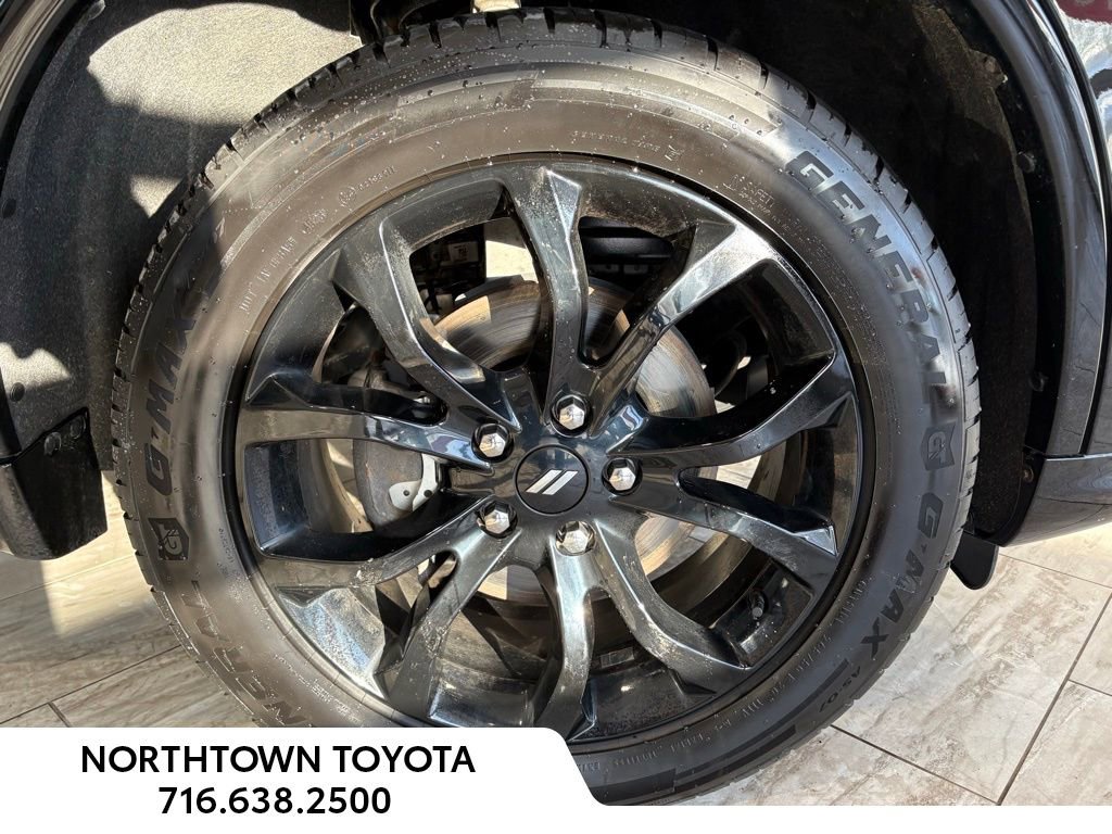 Used 2020 Dodge Durango GT image 17