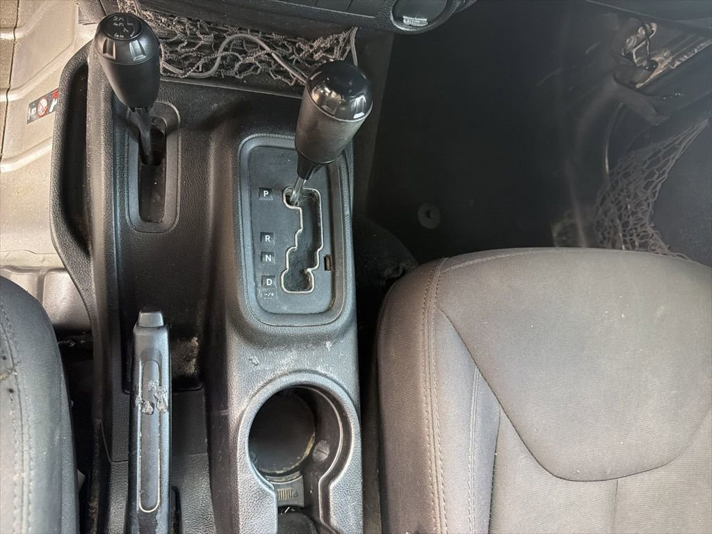 Used 2014 Jeep Wrangler Sport image 13