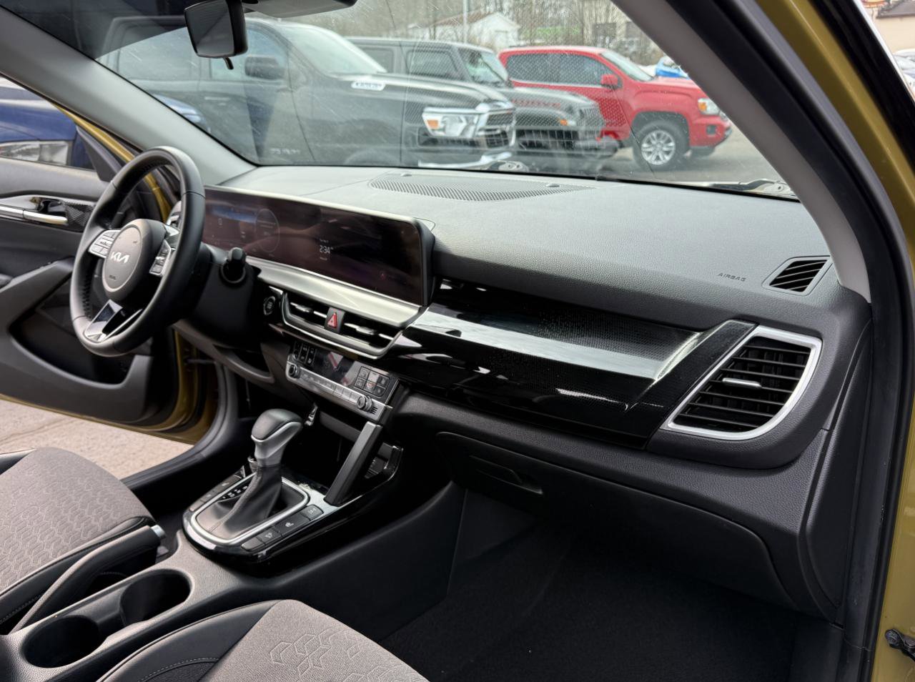 Used 2024 Kia Seltos S image 45