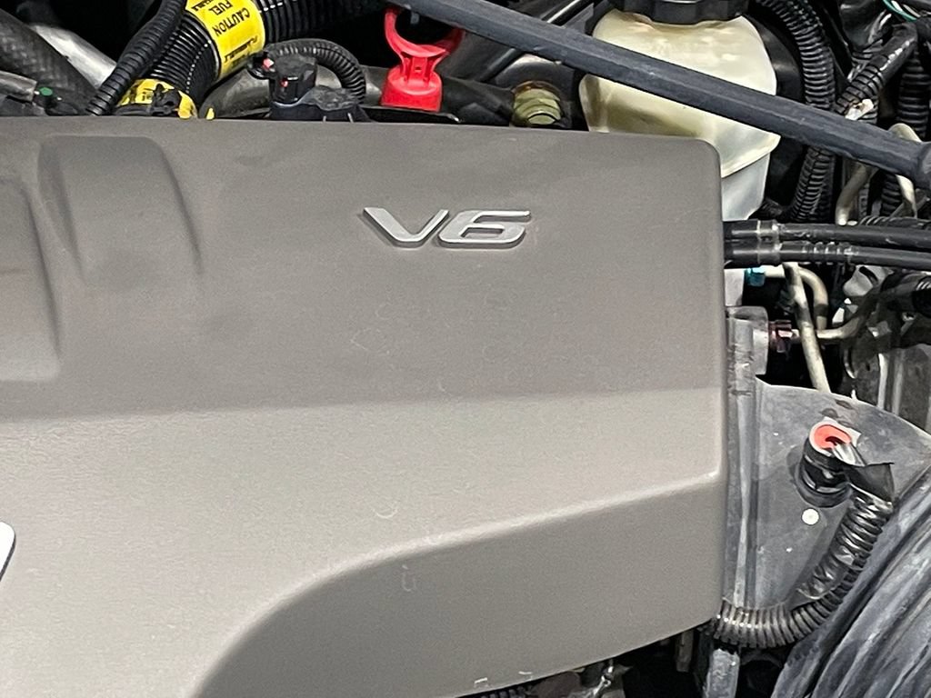 Used 2001 Chevrolet Monte Carlo SS w/ High Sport Appearance Pkg FWD image 27