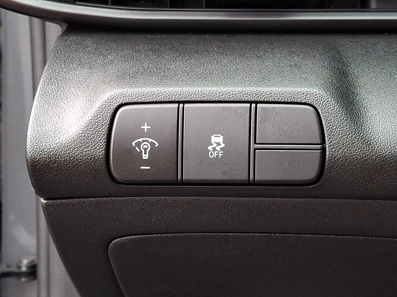 Certified 2025 Hyundai Elantra Sport FWD image 26