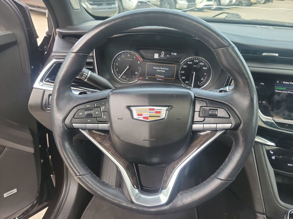 Used 2021 Cadillac XT6 Premium Luxury image 20