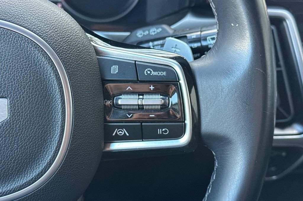 Used 2022 Kia Sorento S image 31