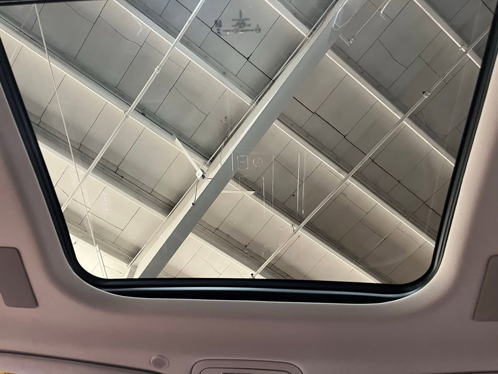 Used 2024 Lincoln Aviator Reserve w/ Equipment Group 201A image 26