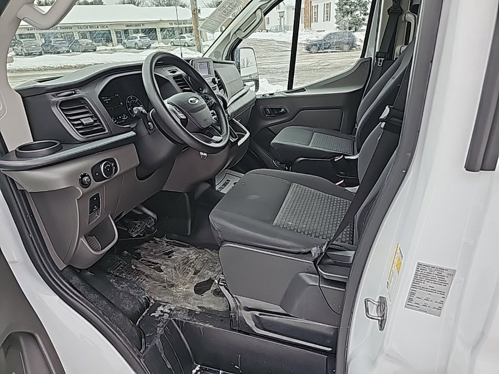 Used 2024 Ford Transit 250 Low Roof w/ Exterior Upgrade Package image 2