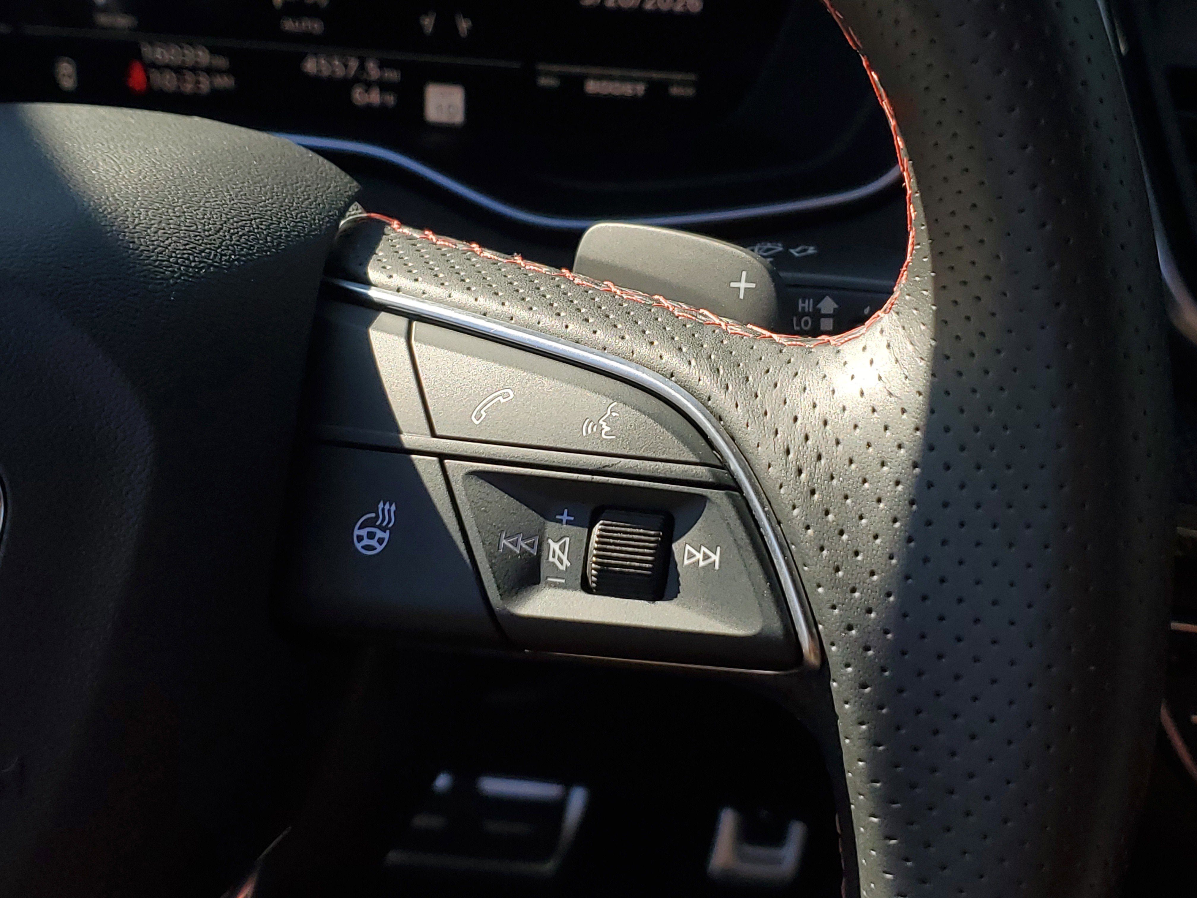 Used 2024 Audi SQ5 Prestige image 28