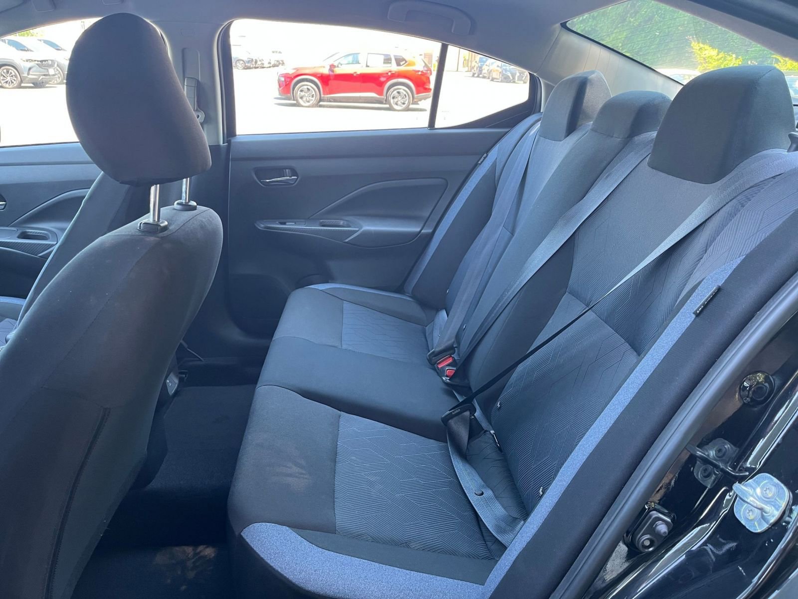 Used 2025 Nissan Versa SV FWD image 23