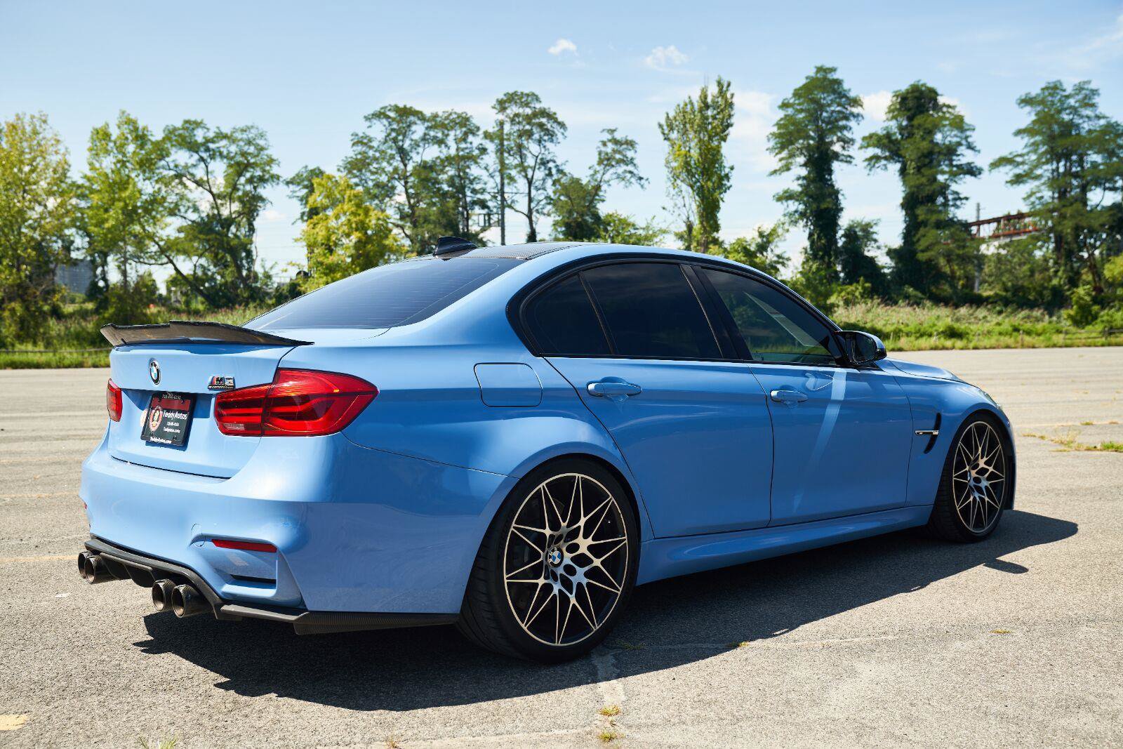 Used 2018 BMW M3 RWD image 45